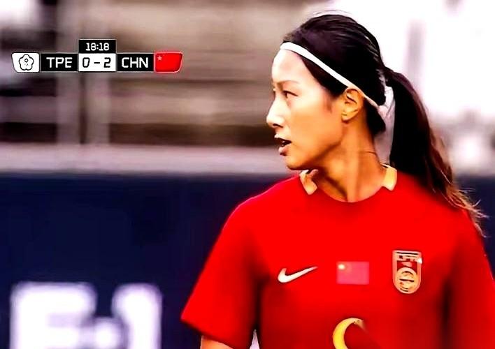 人都在英国了，大名单都定了，临了临了，突然说，再补招一个。就这么一个操作，上海