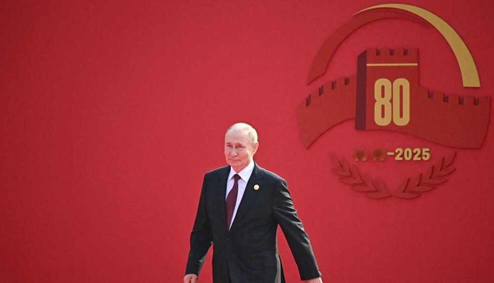 普京受邀访华，乌克兰宣布提供军机，支持菲方在南海对付中国。 说起来，最近乌克