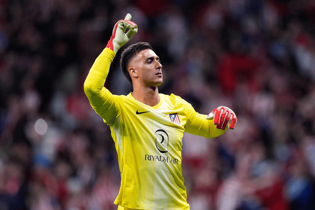 穆索vs巴萨全场数据: 扑救9, 摘高空球3, 解围3, 成功长传10