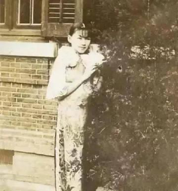 上海滩名妓林黛玉，无数男人为之倾倒，一生嫁人19次，结局凄惨到死后竟无一人为她收
