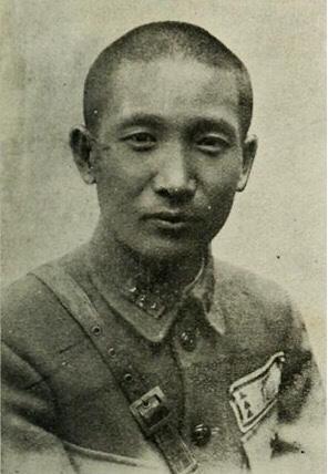谁能想到，一个土匪头子能够写信给张治中，要保护学校保护学生的信。这封来信，出