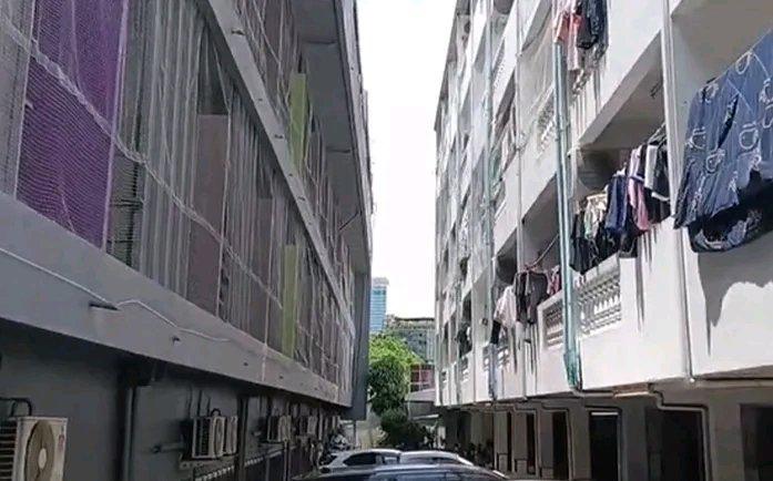 看到泰国这起坠楼新闻的时候，后背瞬间凉了半截。事发在曼谷碧差布里37巷的那栋五
