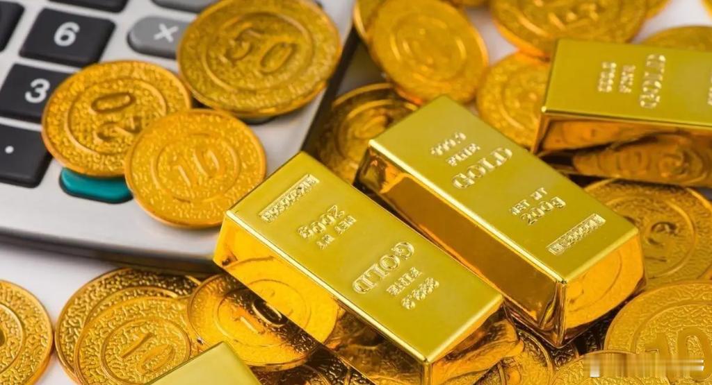 黄金价格【大行明年一致看涨金价专家称短期调整是加仓机会】金价今年气势如虹，国