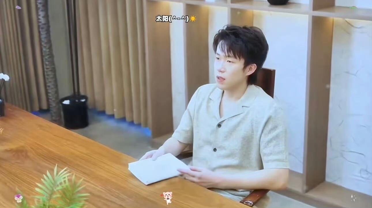 咳咳，坐好了，王总要讲两句#王楚钦##乒乓球#​