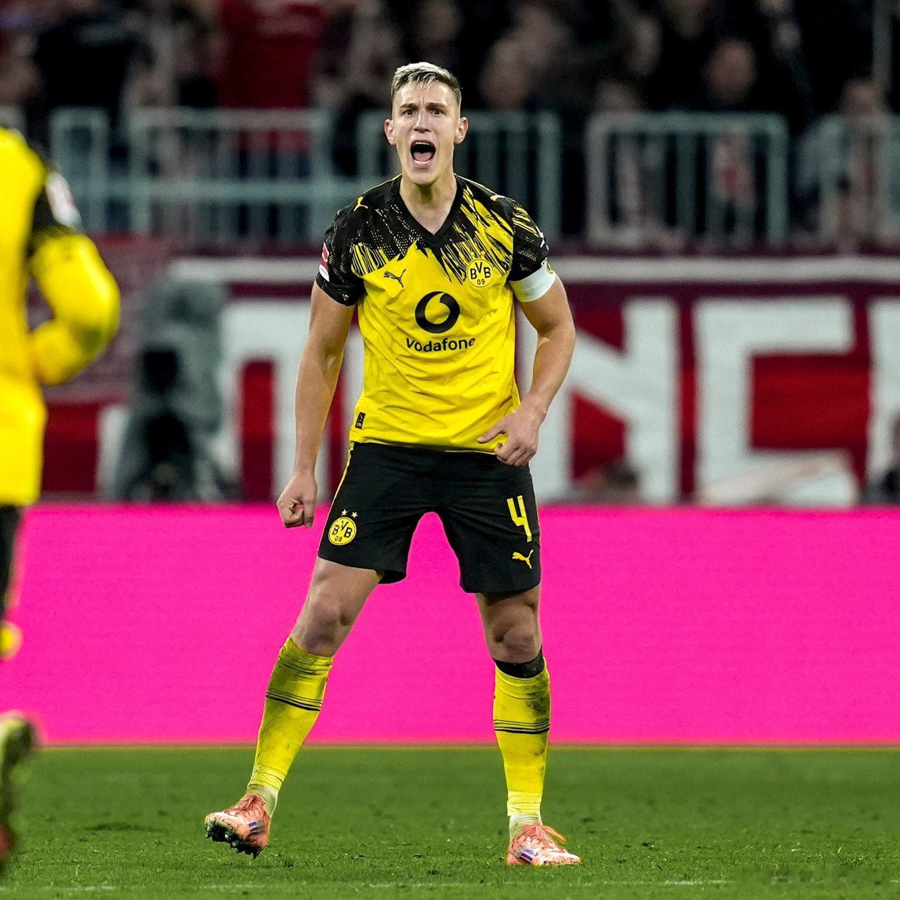 🚨尼可·施洛特貝克仍在推遲決定自己的未來❗據他身邊的人透露，他並不熱衷於續約。