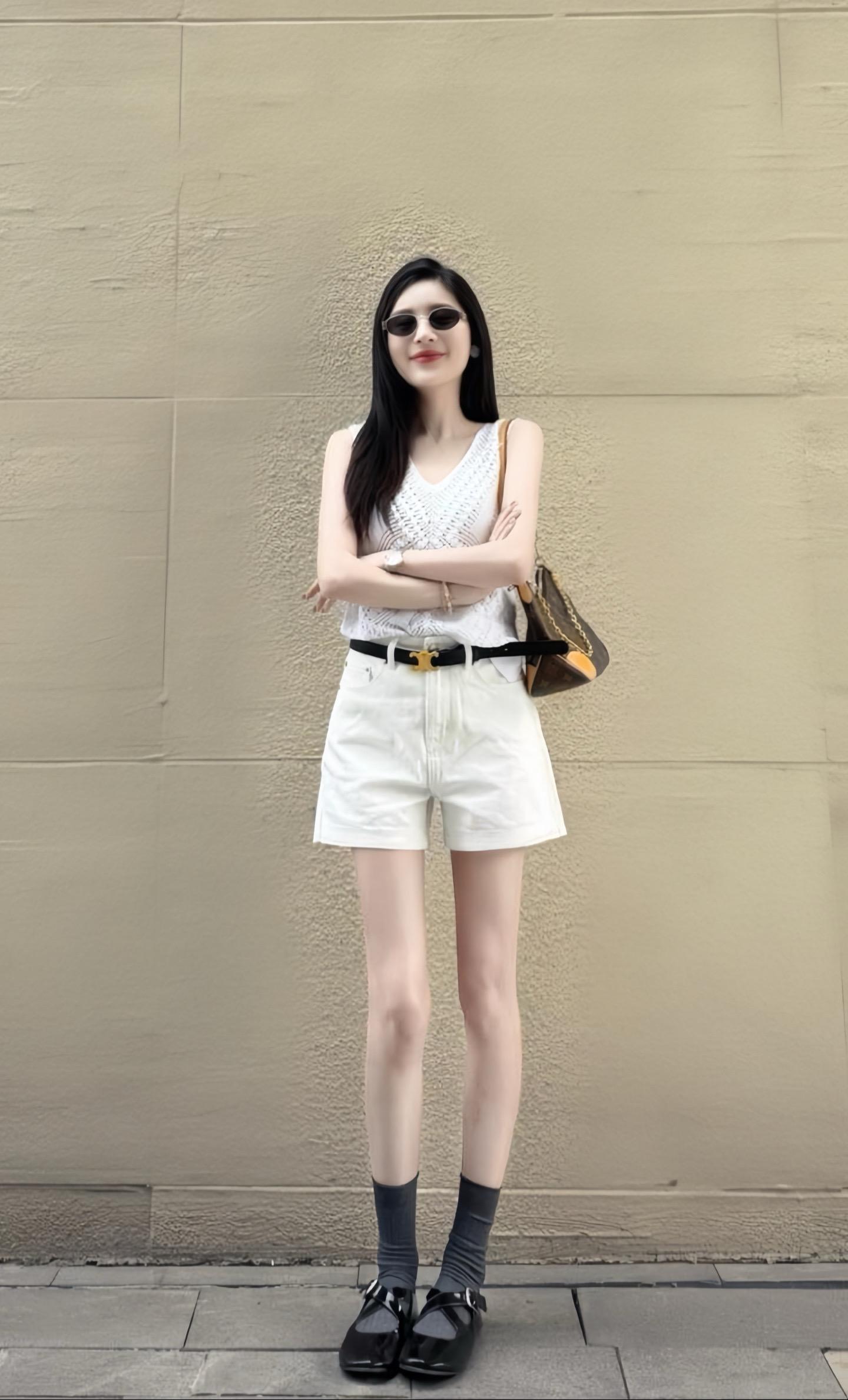 今日穿搭 简约穿搭 夏季新款 时髦精的ootd 韩系穿搭