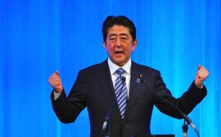 日本鸟取县附近上空突然掉下来个“大宝贝”。这可不是什么普通的飞行器，而是一架货