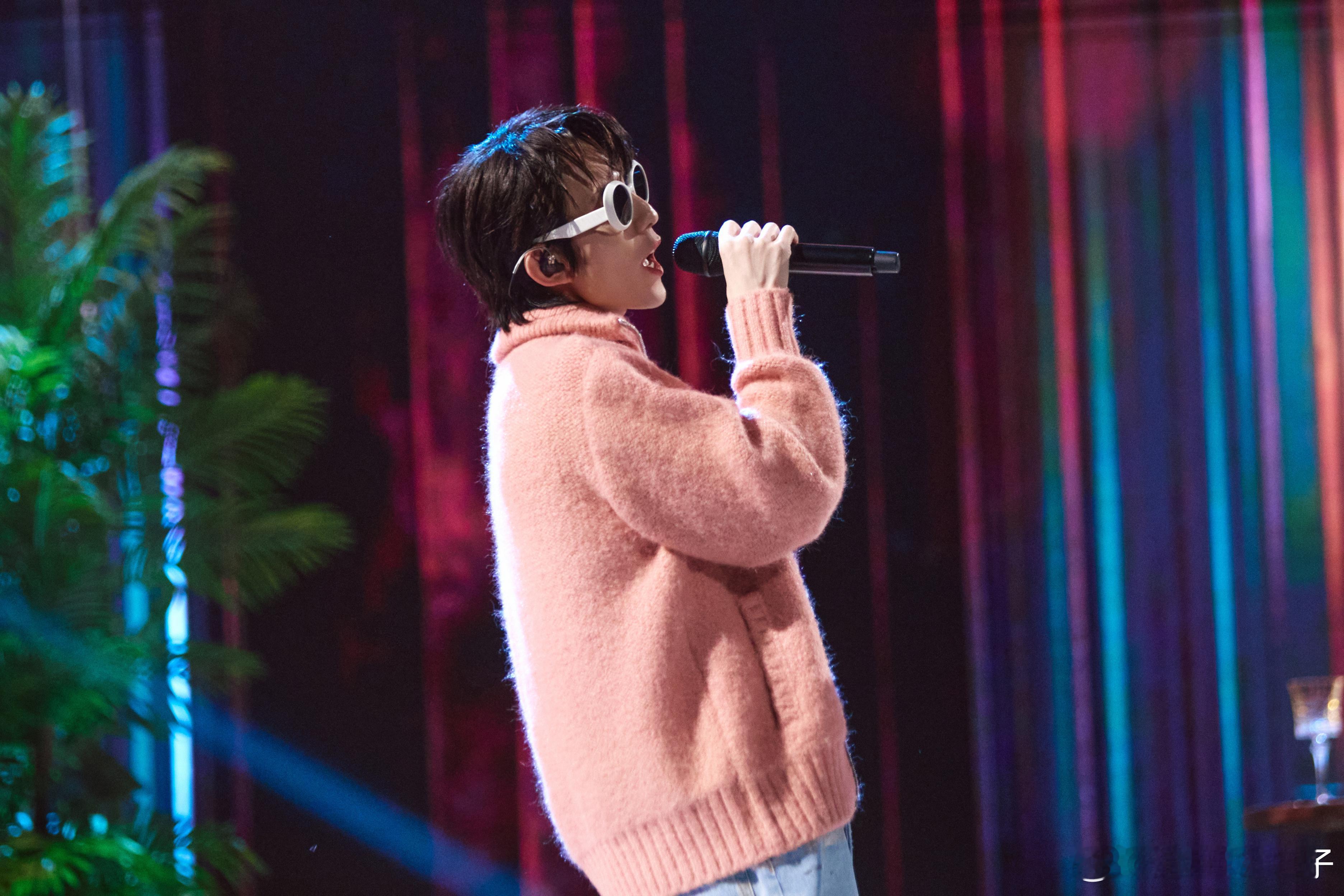 林宥嘉庾澄庆是不是把我当恩利声生不息哈林哥的偏爱藏不住了！对林宥嘉全肯定式回