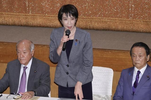 高市早苗宣布了！连休了三天后，再次出现在日本会议上的高市早苗，再一次发表言论，她