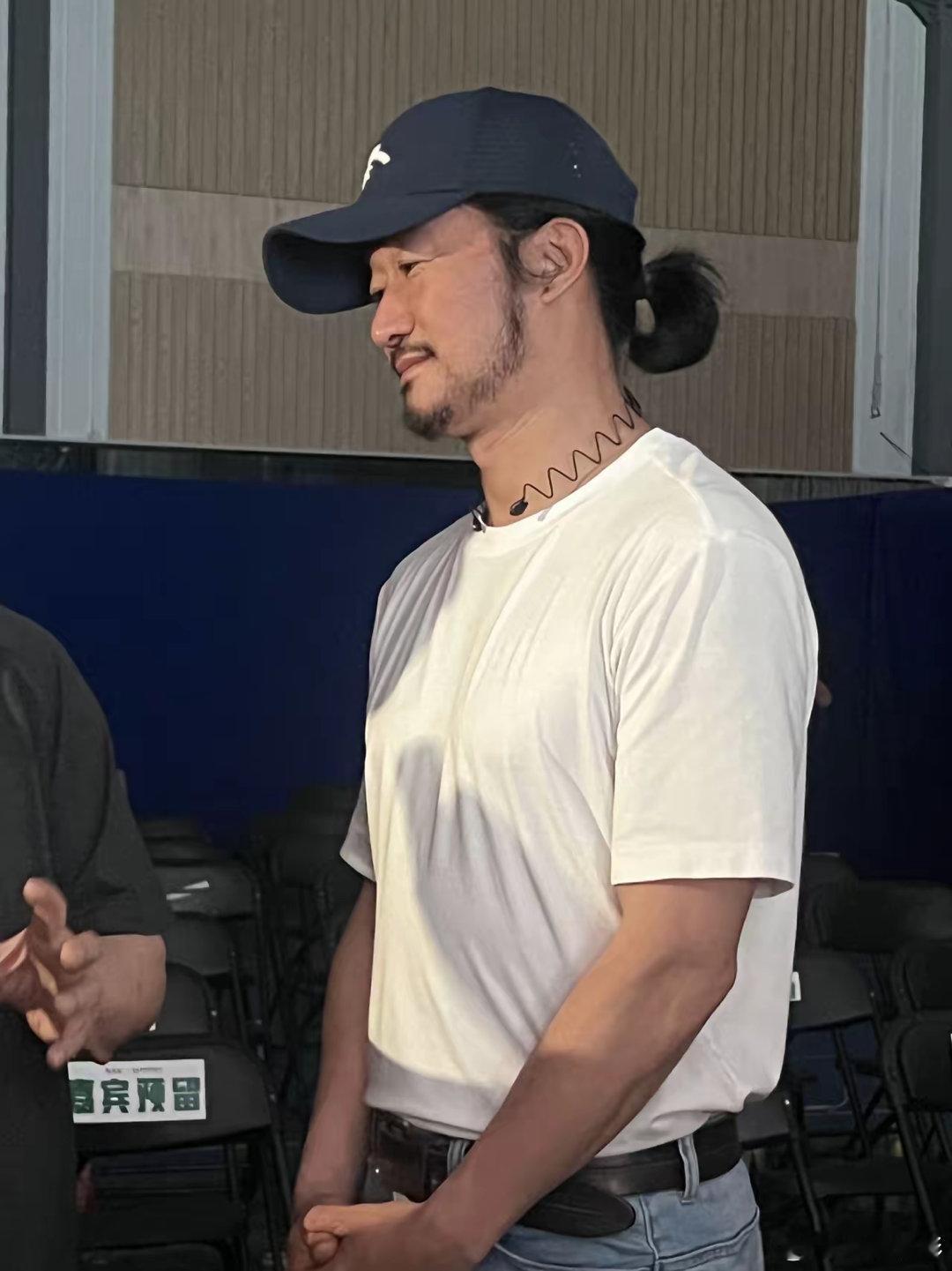 为什么说《镖人》这部电影大概率会亏钱？原因很简单，首先，这部电影投资了7个亿，也