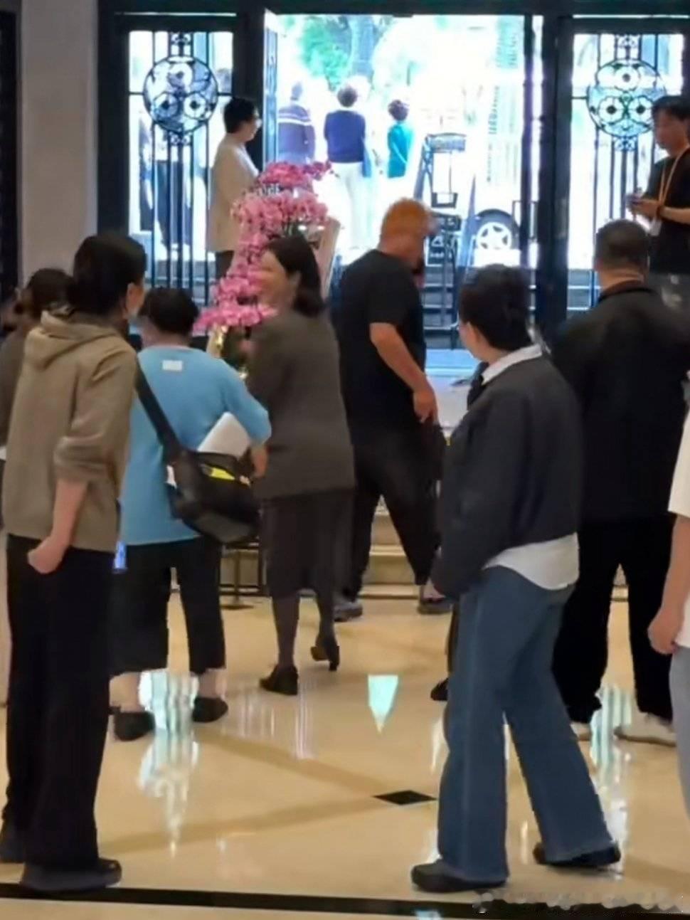 杨紫新剧路透，有很多人没认出来哪个是杨紫，你认出来了吗？