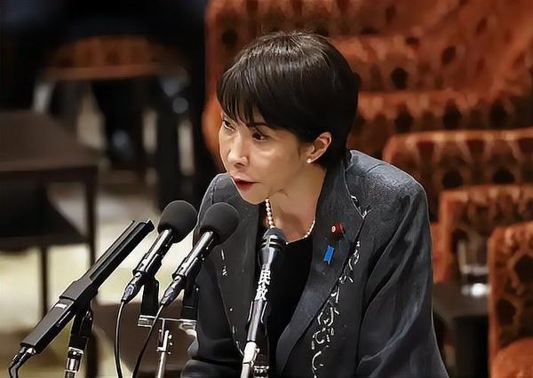 炸裂！制裁重拳刚落下，高市早苗就急了？这波操作太逗了！家人们，大事儿发生！