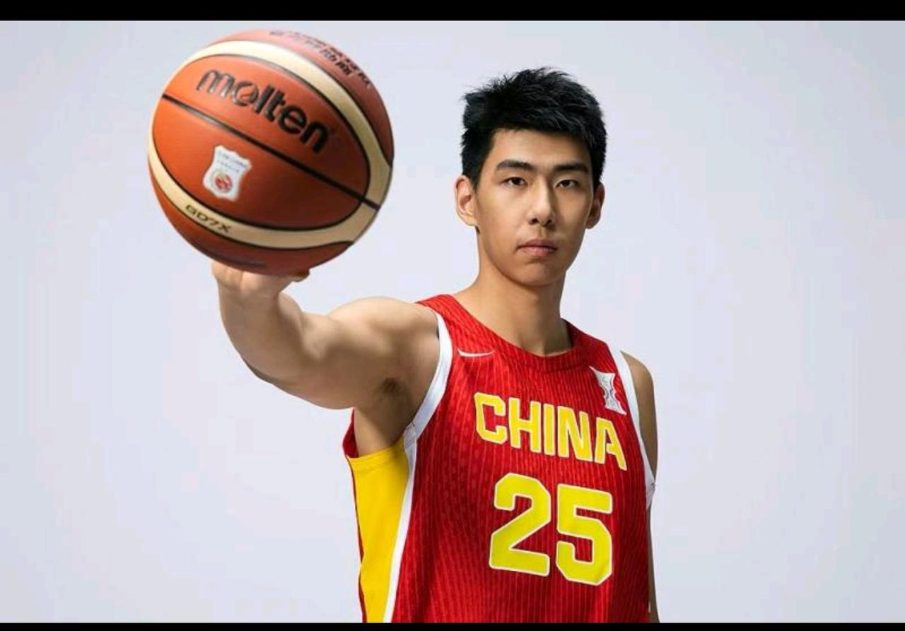 徐昕如果真的能去马刺当文班替补，他的未来肯定会超过杨瀚森！一、两人定位对比