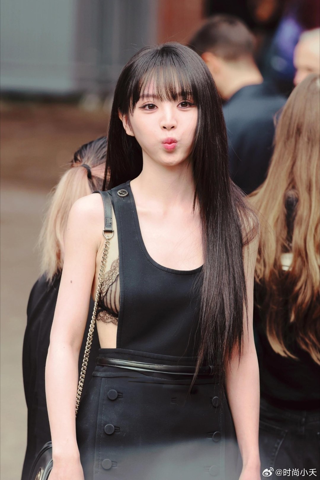 Gucci2025ss大秀上，霸气侧漏的田曦薇。