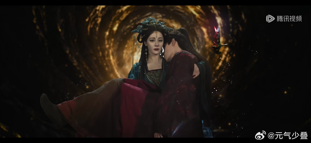 白日提灯第21集夯爆了！思慕抱着段胥走出九宫迷狱也太帅了吧白日提灯就是一部非