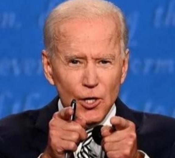 真别以为拜登老糊涂了，有一句话他说得真对。美国如果继续让特朗普领导，迟早要