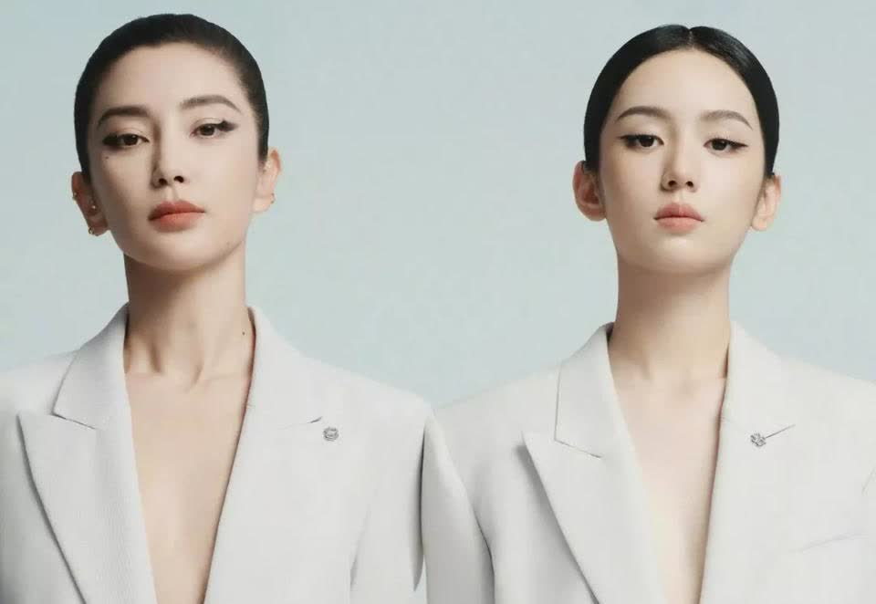 万万没想到，和周迅互撕了20年后，李冰冰捧红了自己的“亲闺女”所以周