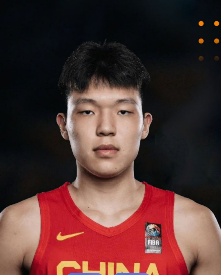 说杨瀚森新赛季打不上球的，大概率是不怎么看NBA的，或者就是单纯的“网络喷子”。