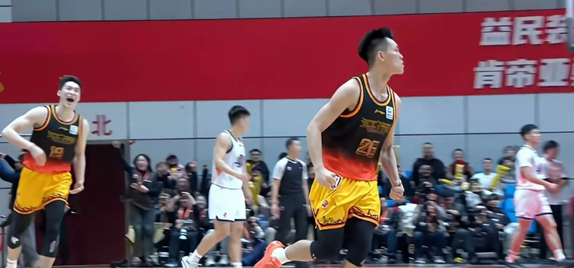 数据不会说谎！这5人的能力配得上入选国家队:1.庞峥麟(江苏队)身高1.