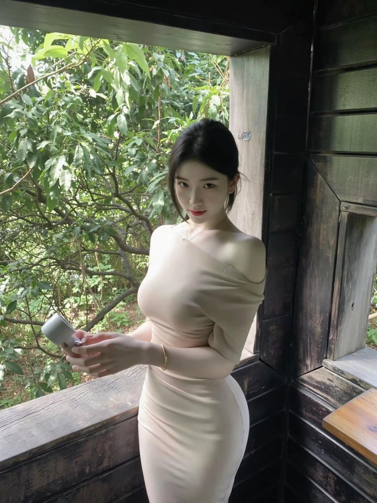 女人如何穿出含蓄的性感?没有缺点的女人？
