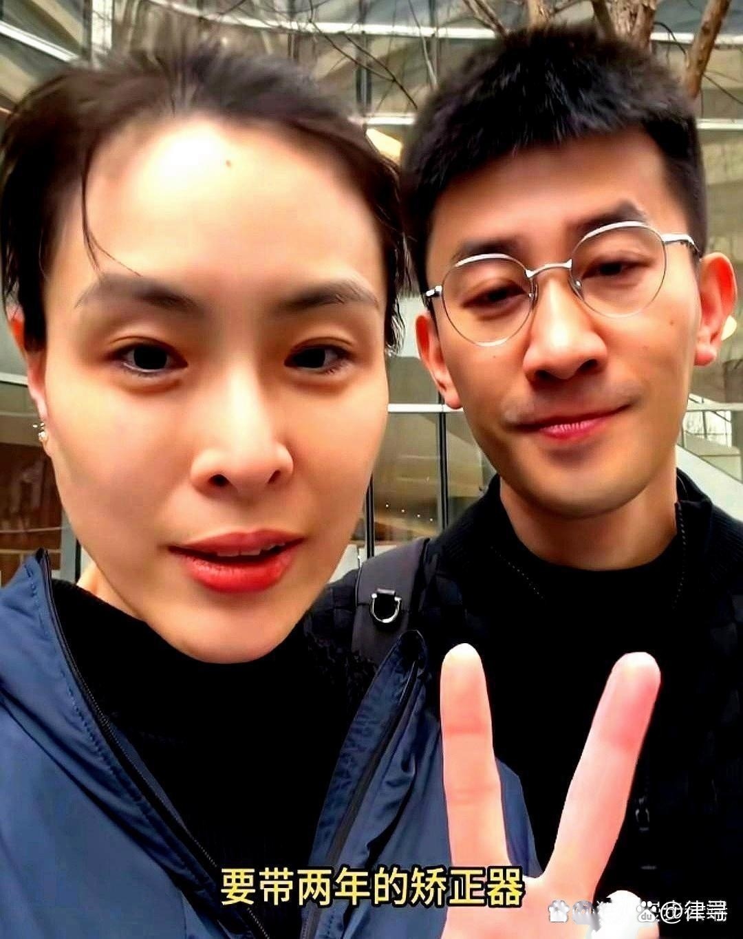 奥运冠军吴敏霞最近估计正为两个孩子的病情发愁。谁能想到，拥有顶级运动员基因的“跳水女皇"，也避不开当