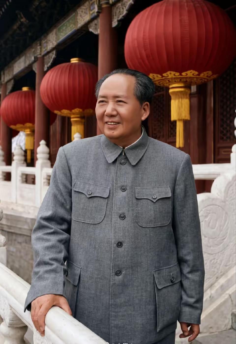 天安门城楼上那一声宣告，至今让14亿中国人热泪盈眶1949年10月1日，天