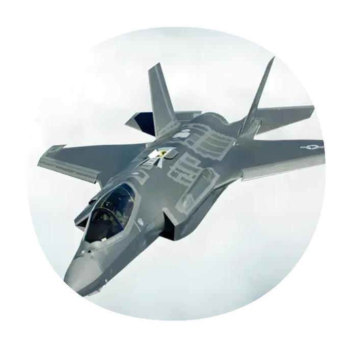 坚决反对美国把F35战斗机卖给沙特阿拉伯，今天特朗普刚刚公布要卖35架F35战斗