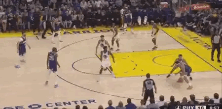 若干年后，如何向没看过库里打球的球迷介绍库里呢？哦，垫脚成瘾！一个能把垫脚做出集