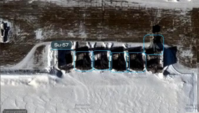 看懂了吗？俄罗斯空天军把苏35战机，苏57隐身战机，都转移到黑龙江对面的，俄军远