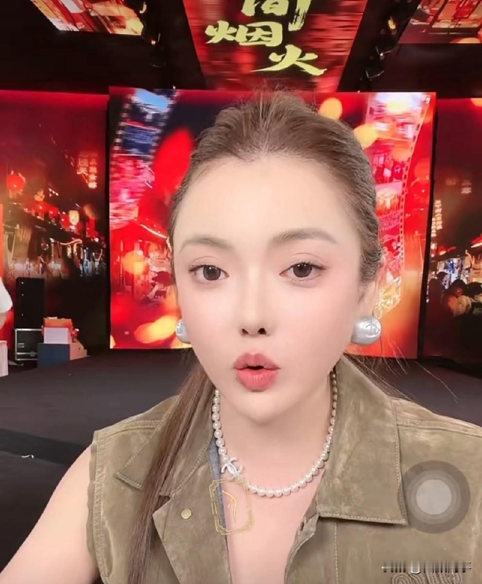 蛋蛋点名嘴里说的“他”就是指师父辛有志！蛋蛋回应粉丝“他”