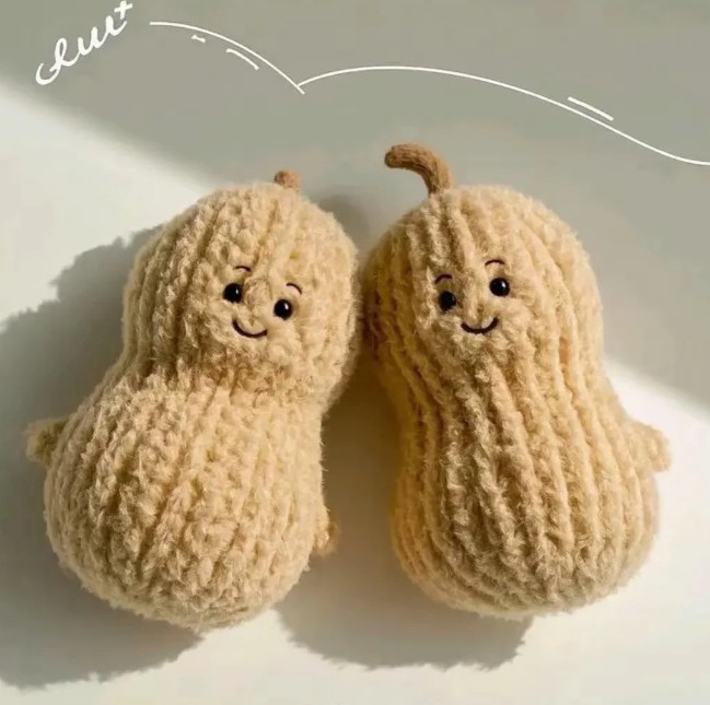 小夫妻吵架，互相告状，当父母的应该怎么做呢？朋友的儿子在济南飞机场是个地勤，