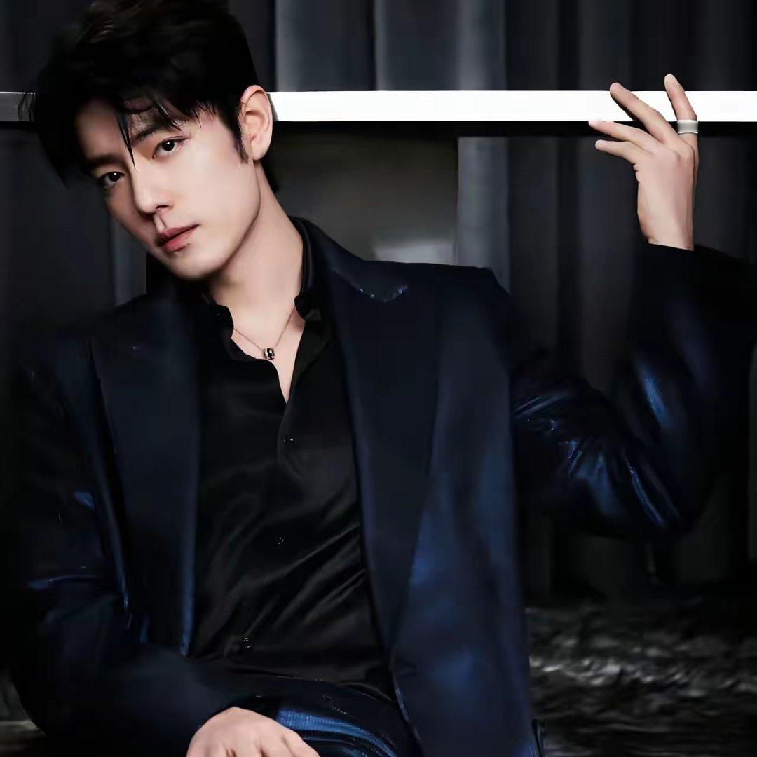 本来还纳闷，为什么王一博年年上央视春晚，肖战却不能？看了一下他这几年的行程，才终