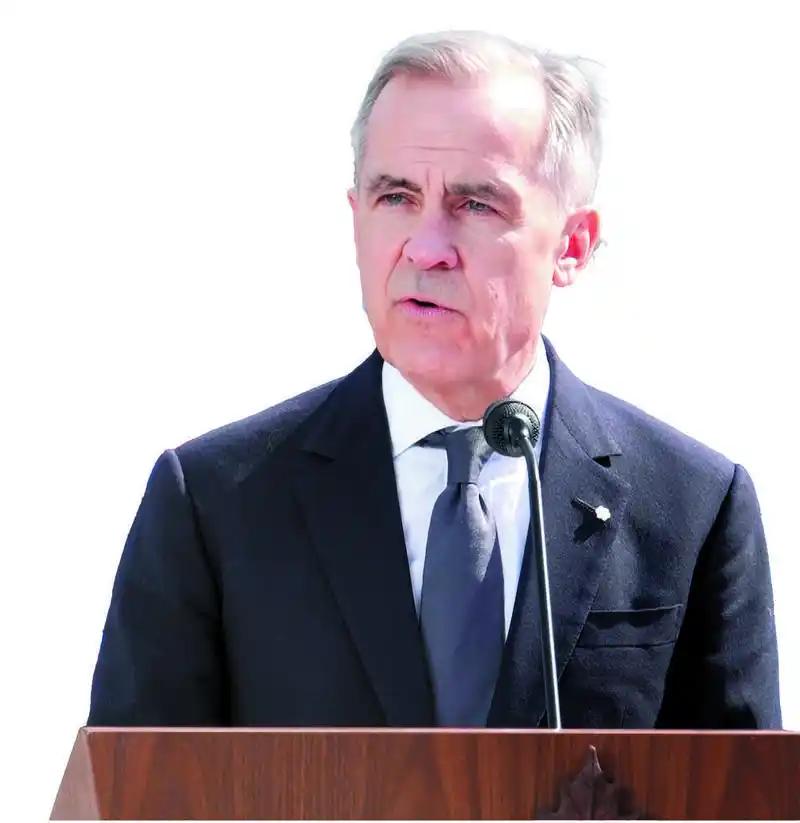 其实加拿大不比丹麦少担心，因为一旦格陵兰岛被美国拿下，那加拿大就彻底变成了美国包