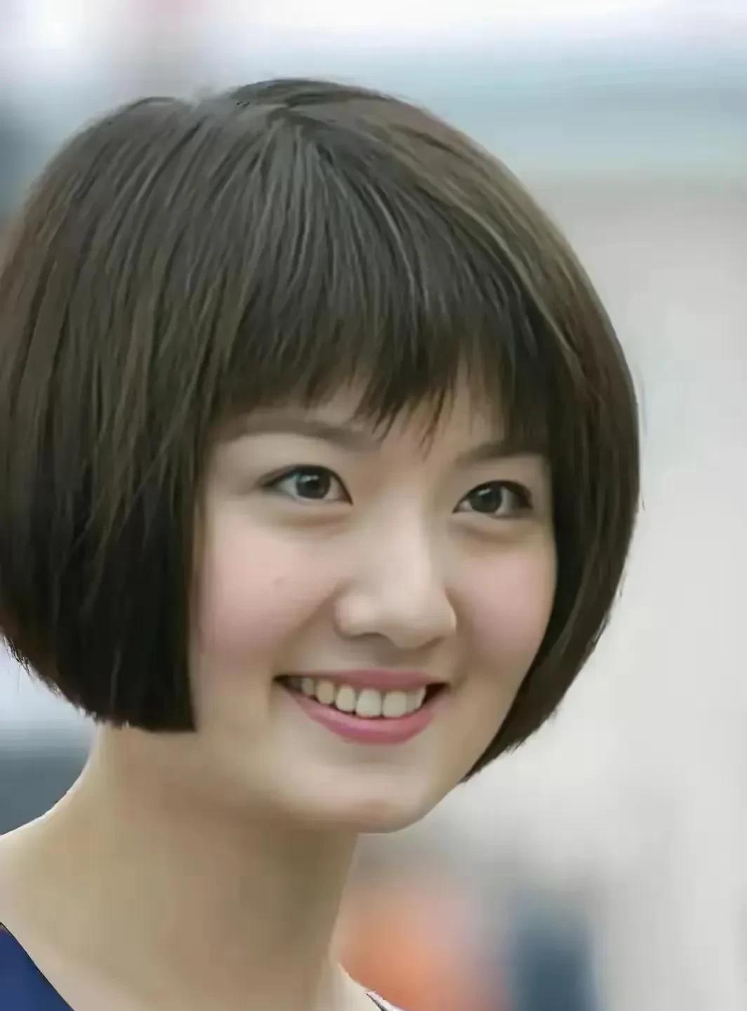 谁还记得这位多才多艺的美女，长相温婉漂亮，你还记得她是谁吗？