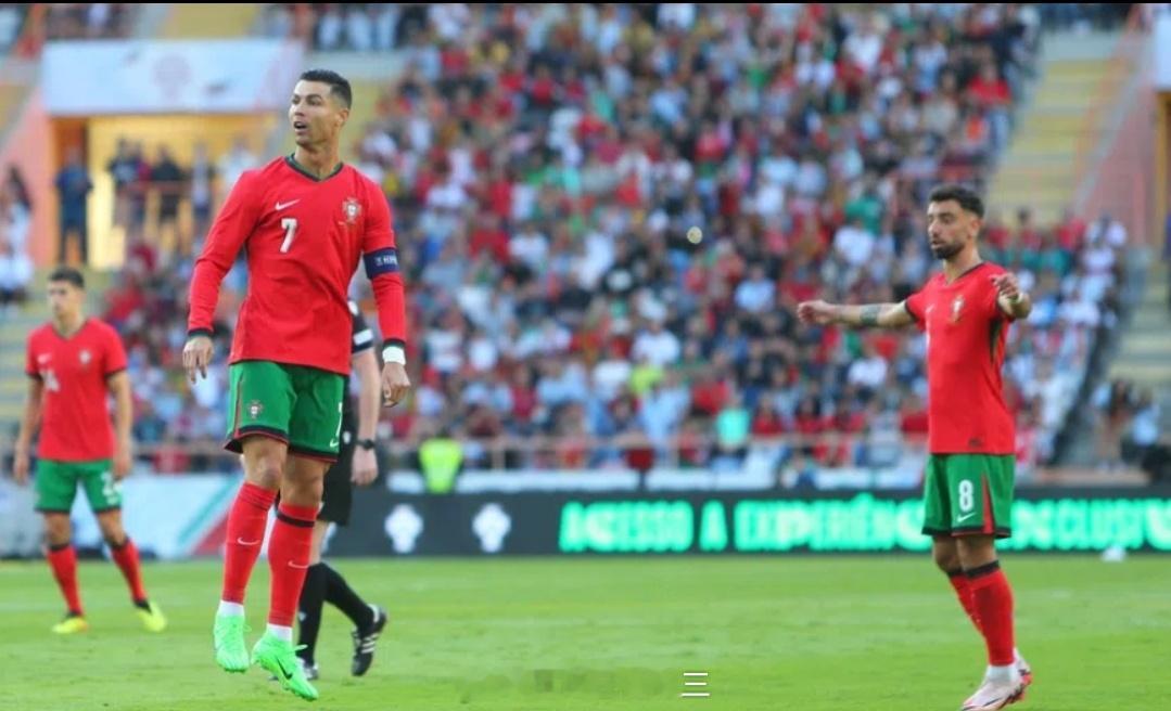 B费：没有C罗反而球队更好？那我们葡萄牙全队球员都有责任在接受葡萄牙Canal