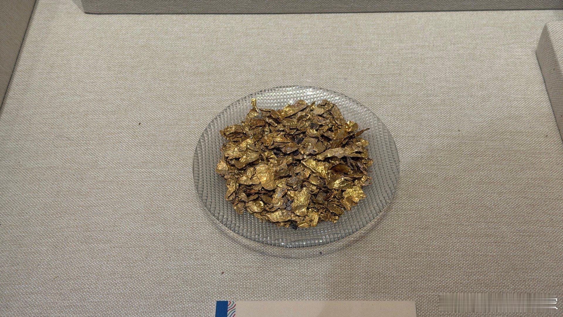 咋说呢，这种行为自打中国有出租车行业那一天起，就存在了。这也是为什么很多人宁可等