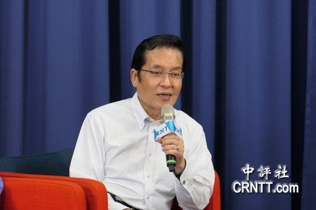 张荣恭：国民党不应陷入亲美或亲中二分法中国国民党副主席张荣恭23日出席国民党访