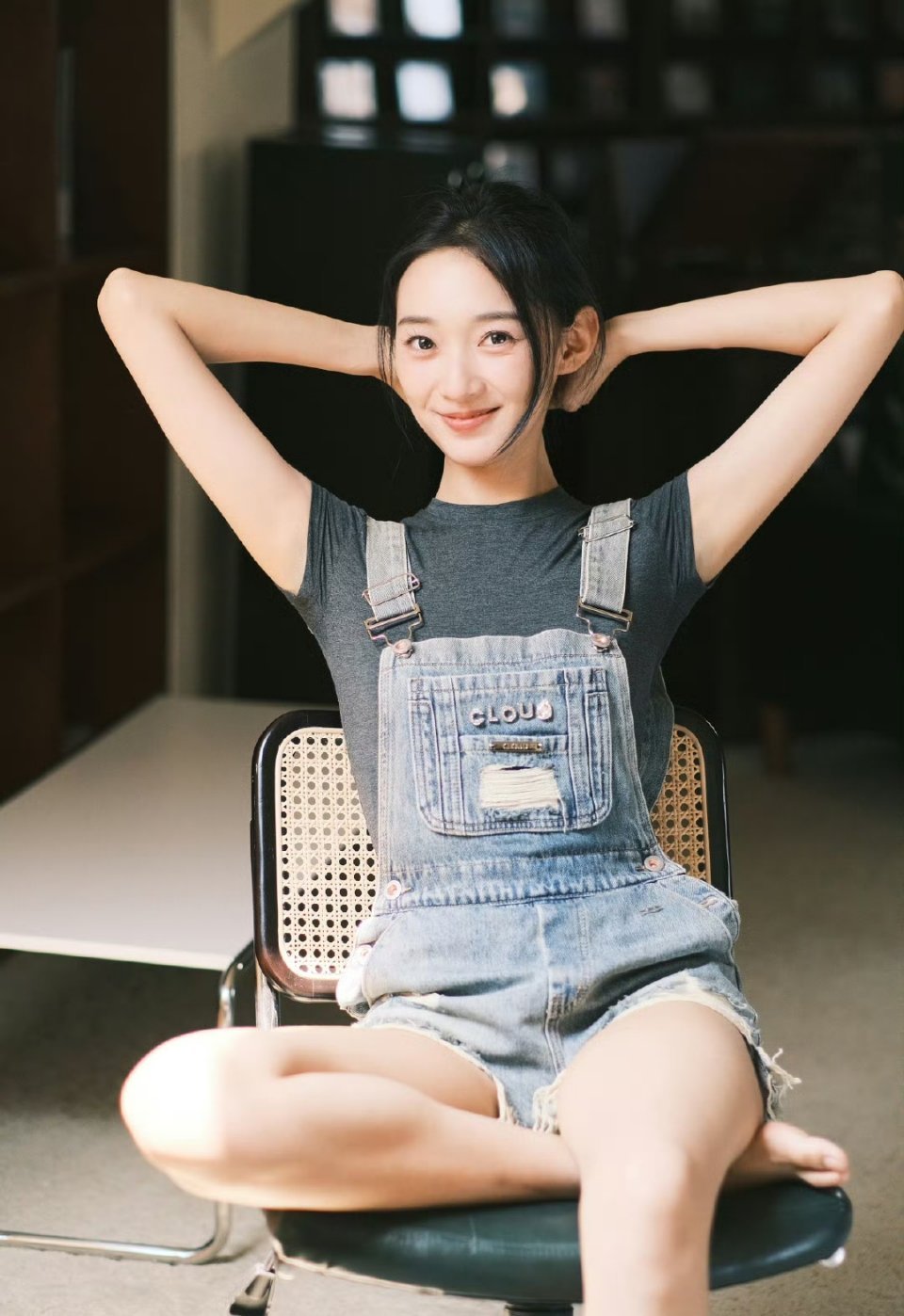 王一林～～王一林御姐明星美女夏日穿搭​​​