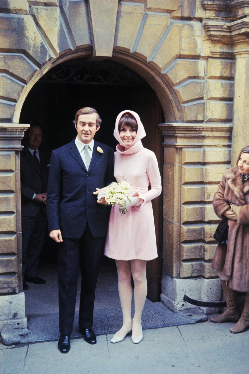 1969年，奥黛丽赫本和精神科医生的婚礼！