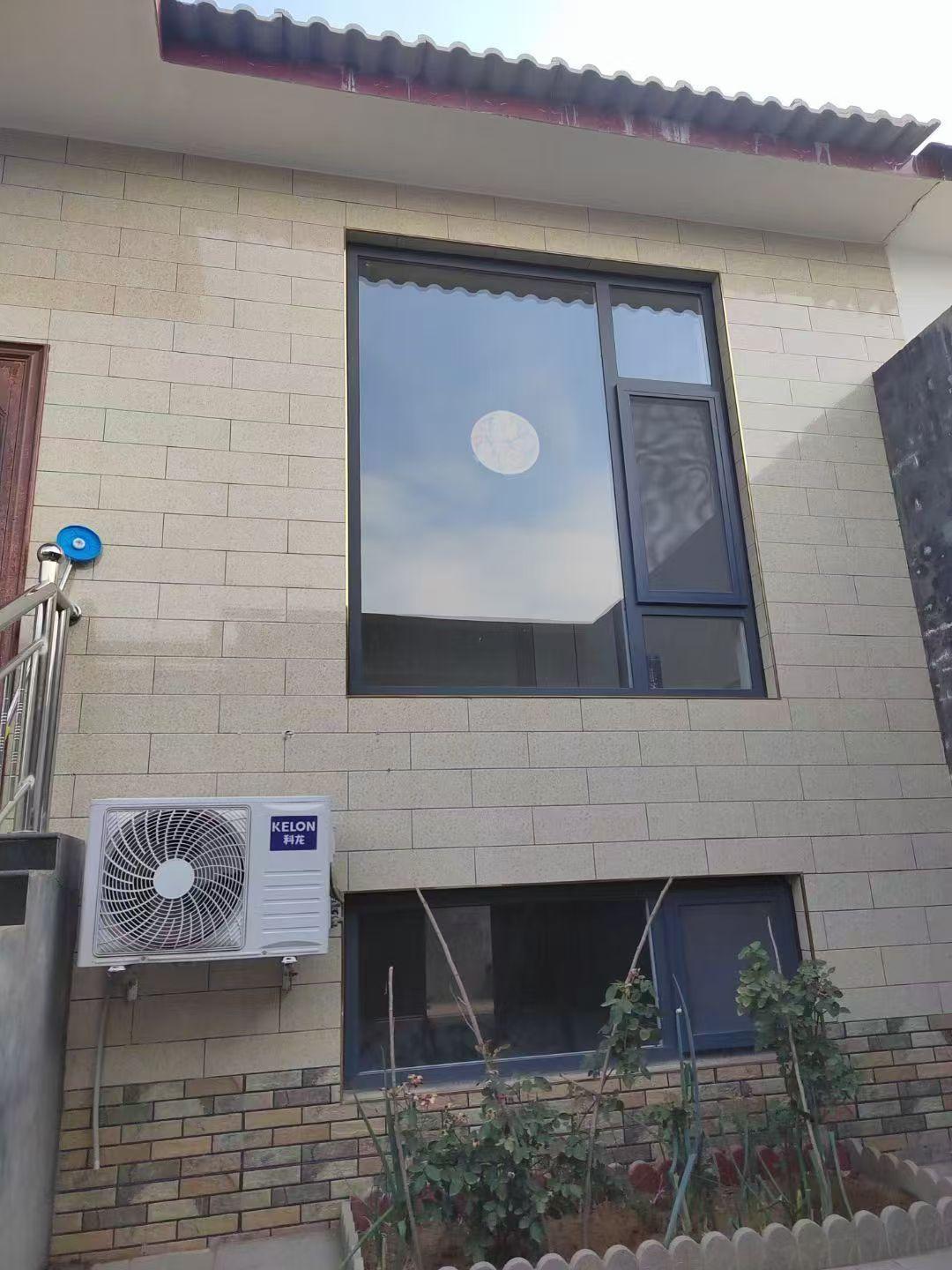 老子农村长大，住过几年高楼大厦，不适应！感觉还是农村好，干净，安省，悠闲！​