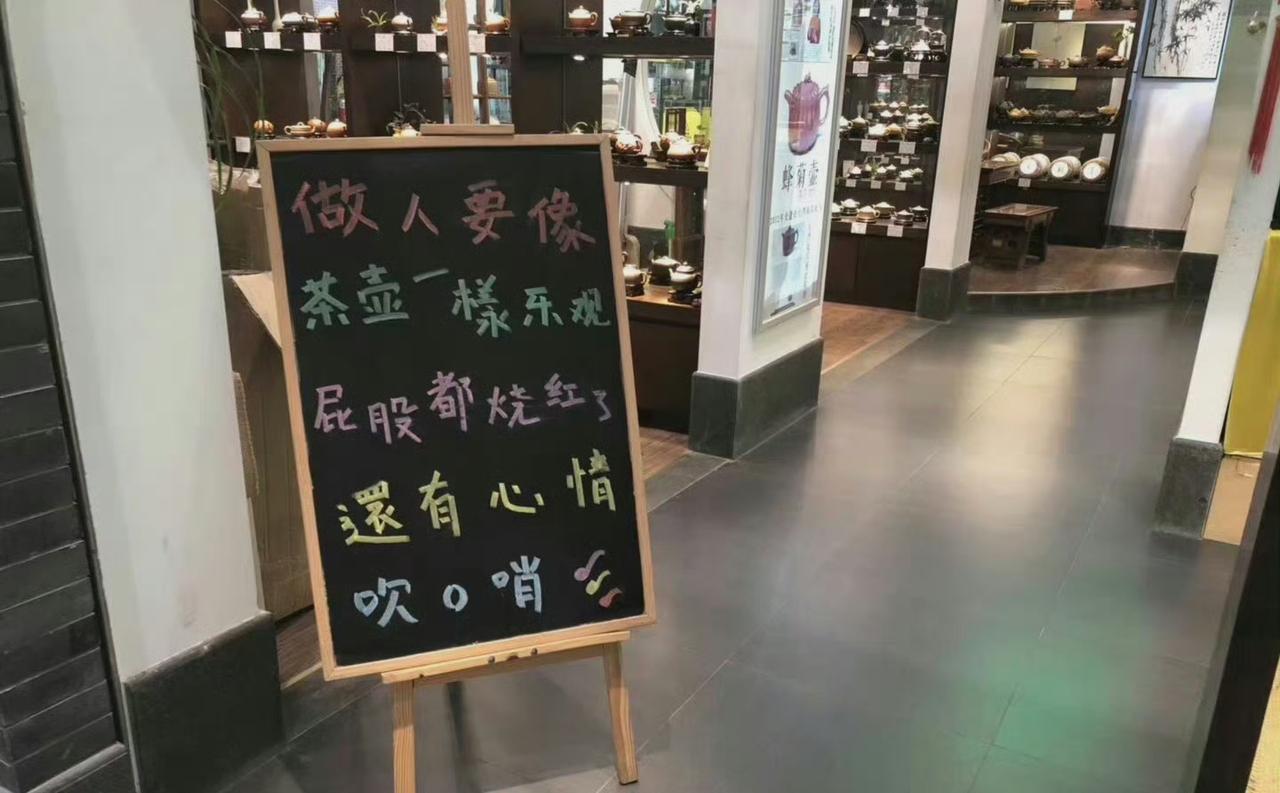 【琅河财经】下面这段话可能会得罪不少女性，但我还是要说。在我看来，很多女性的