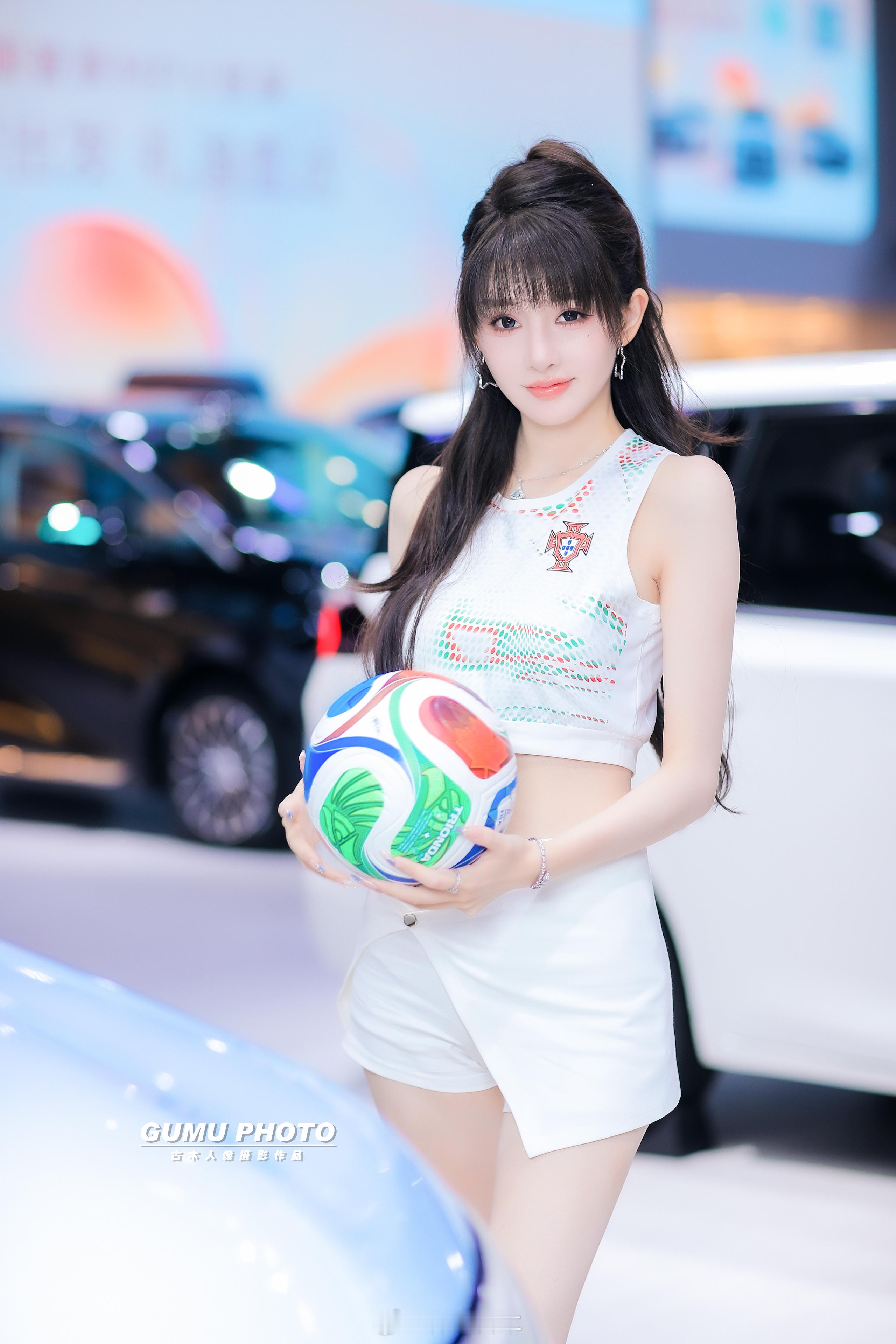 2026重庆车展广汽传祺展台模特2026重庆国际车展重庆国际车展