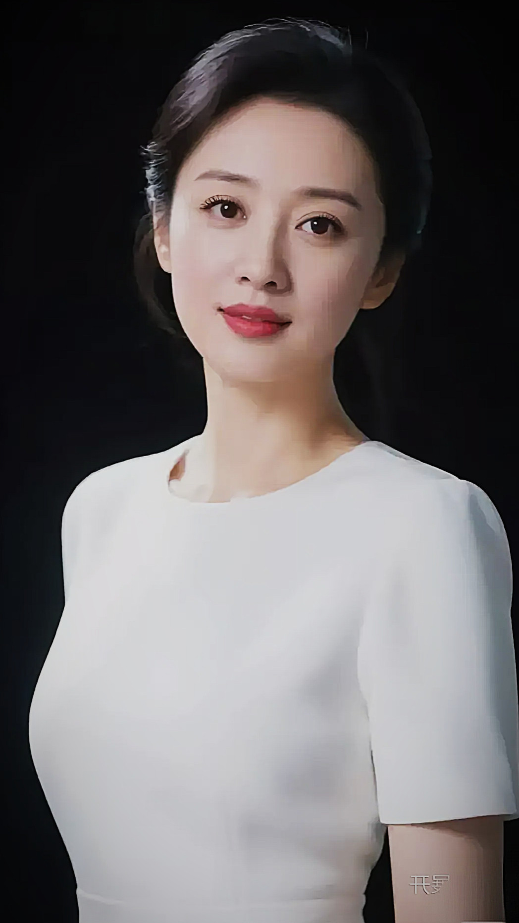 （摘转）准到可怕的夫妻定律1、女人女人找老公不要找无毛的，长得再帅没有毛也不能嫁