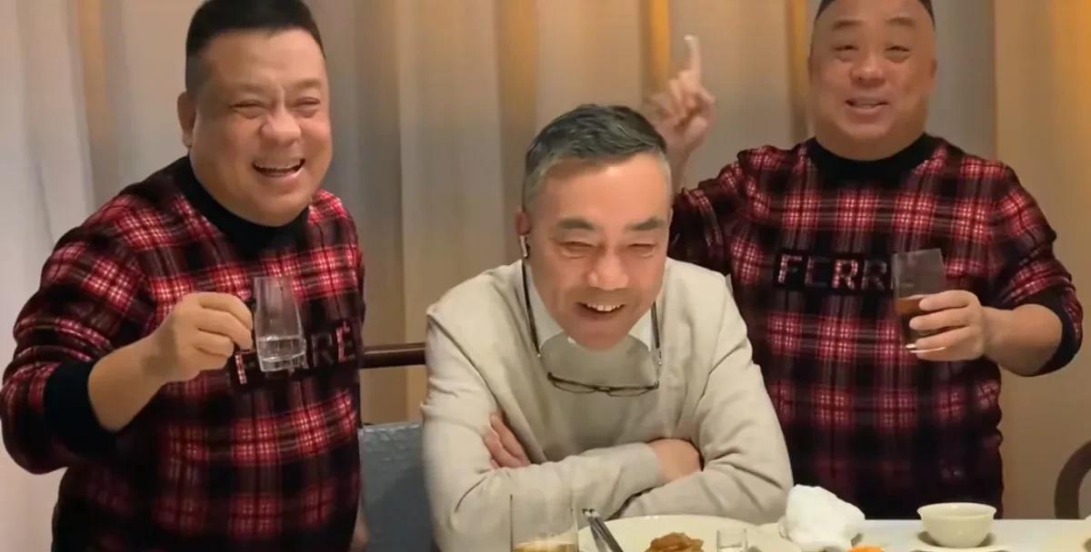 天津的虎哥吴迪，和他的双胞胎弟弟吴跃，都曾经是杨议的爱徒，他们鞍前马后，跟随杨议