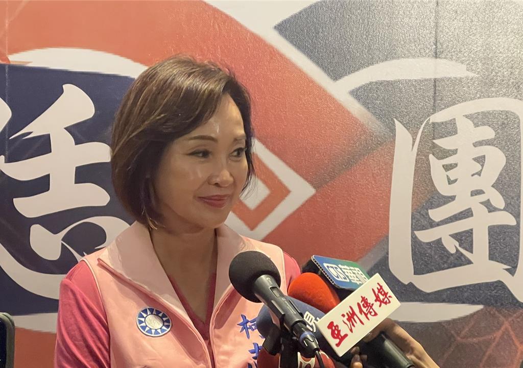 蓝营六都大联机！柯志恩邀卢秀燕南下站台赖瑞隆：欢迎老同事看亚湾国民党民代柯志