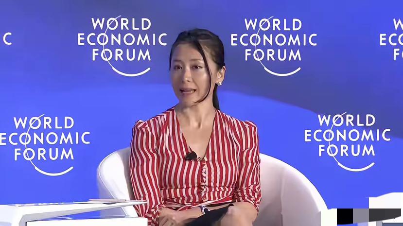 金刻羽给特朗普出了个主意：想锁死中国，就别搞什么100%关税了。反过来，零关税让