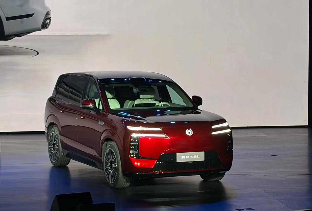 腾势N8L能成为腾势品牌的转折点吗？腾势汽车换帅了，这次李慧上台气势十足，势必