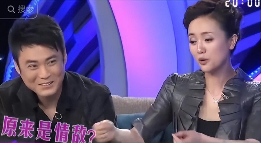 大学时，朱媛媛和李乃文关系就最为要好。就当大家以为他们会成为情侣关系时，哪料，一