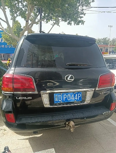 车友们玩大排量越野车这账不能细算，我从2017年开始，我这有六台排气量超过4.6
