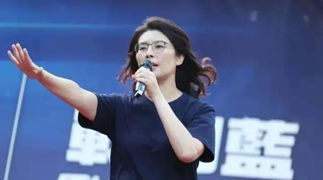 郑丽文在党代会上直接质问：“反独可以，统一呢？难道永远只谈九二共识？”202